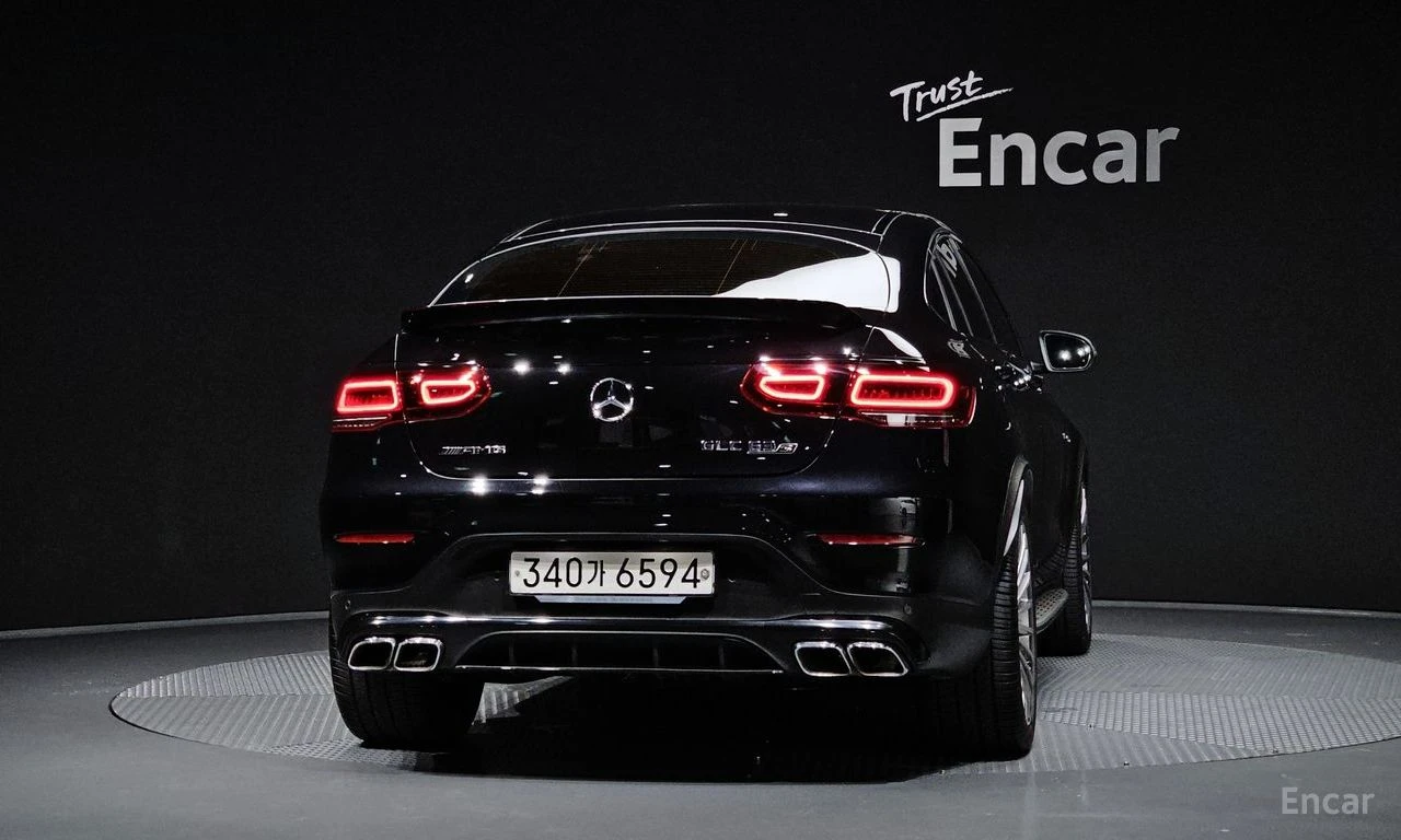 Mercedes-Benz GLC 63 AMG S* COUPE* 4MATIC* BURMESTER 3D* 360* КРАЙНА ЦЕНА, снимка 4 - Автомобили и джипове - 55995922