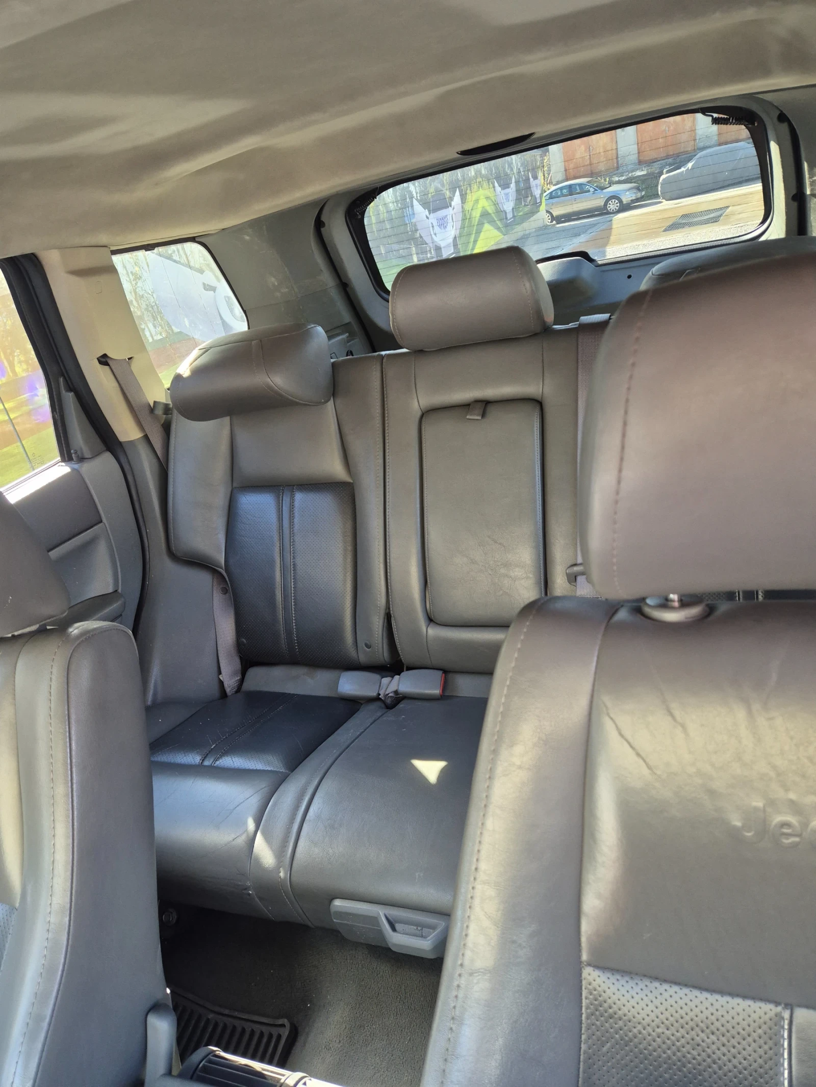 Jeep Grand cherokee, снимка 8 - Автомобили и джипове - 56423842
