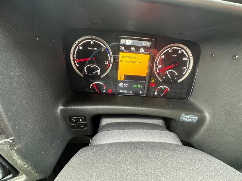 Scania Touring Interlink HD, снимка 15 - Бусове и автобуси - 51012570