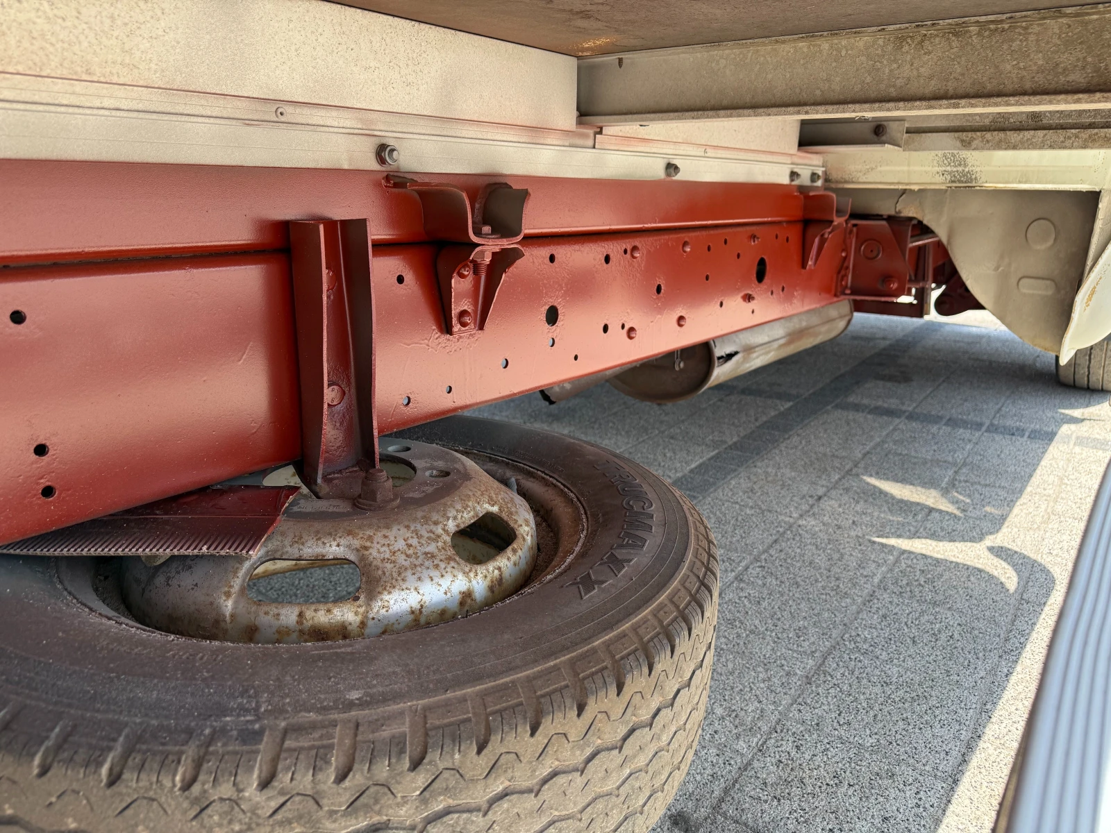 Iveco Daily 40C12 до 3.5т. 4.22м. Климатроник  - изображение 9