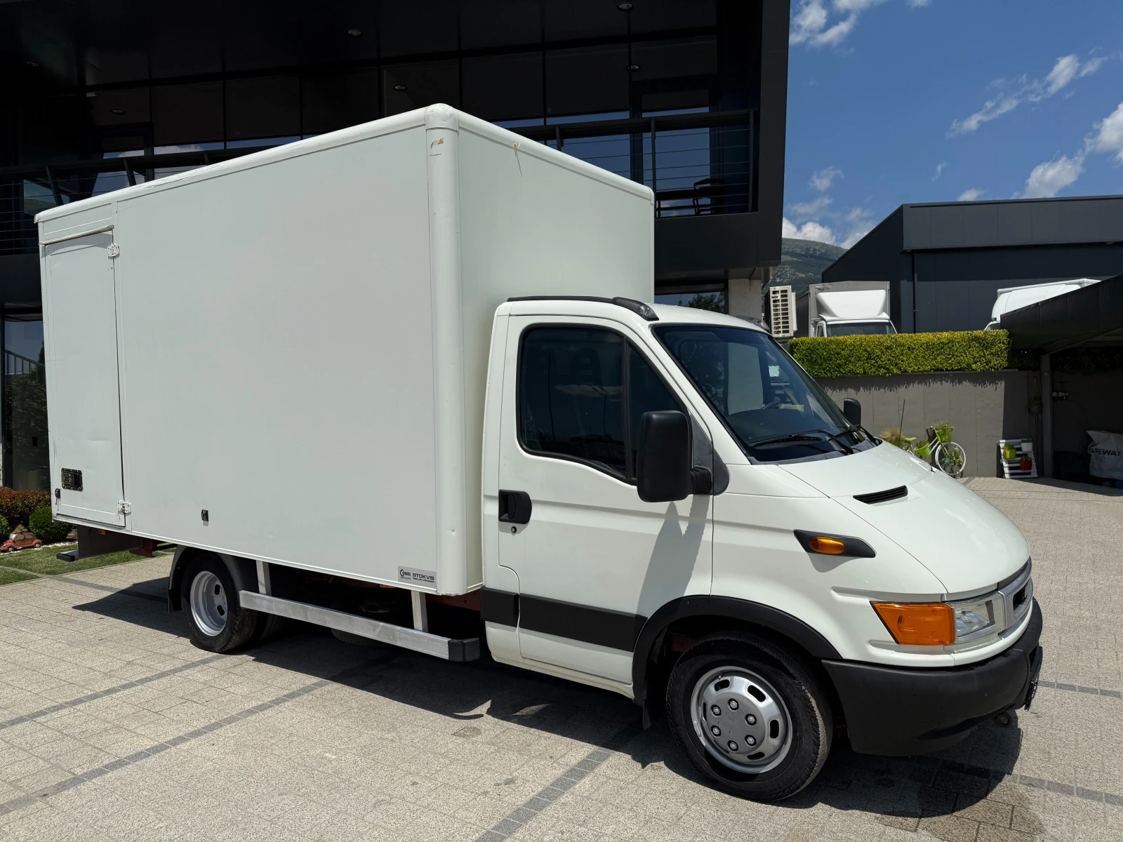 Iveco Daily 40C12 до 3.5т. 4.22м. Климатроник  - изображение 2