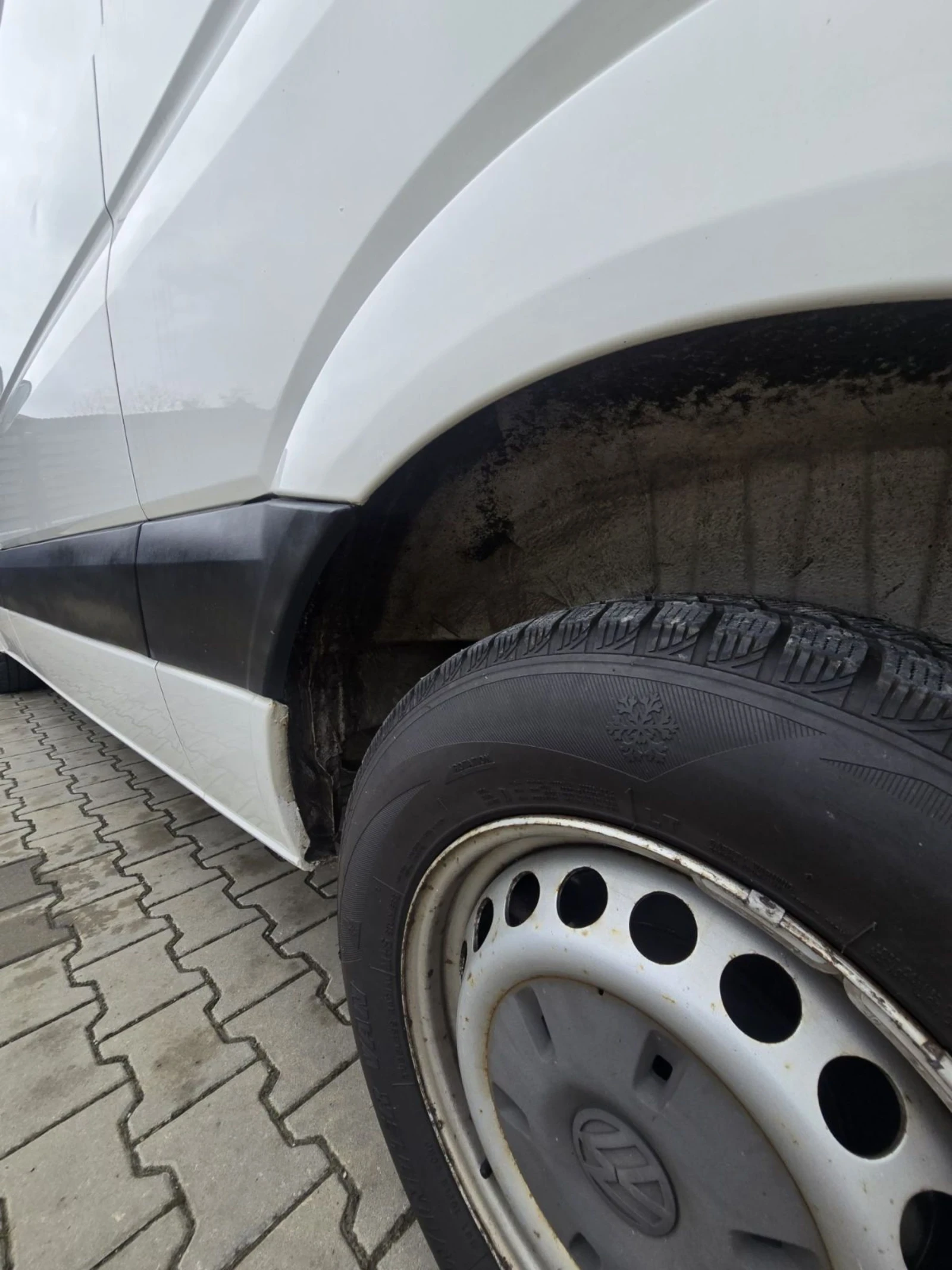 VW Crafter 2.0 TDi | Mobile.bg   6