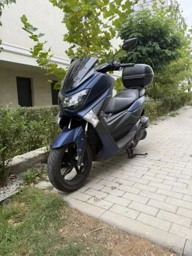  Yamaha NMAX