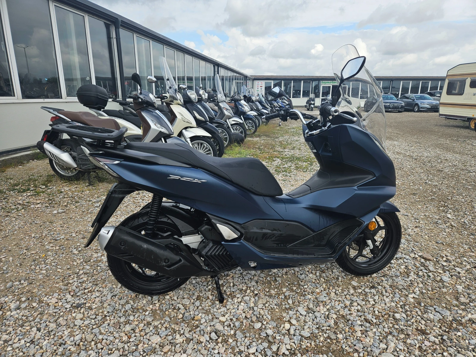 Honda Pcx Лизинг Бартер, снимка 6 - Мотоциклети и мототехника - 53852593