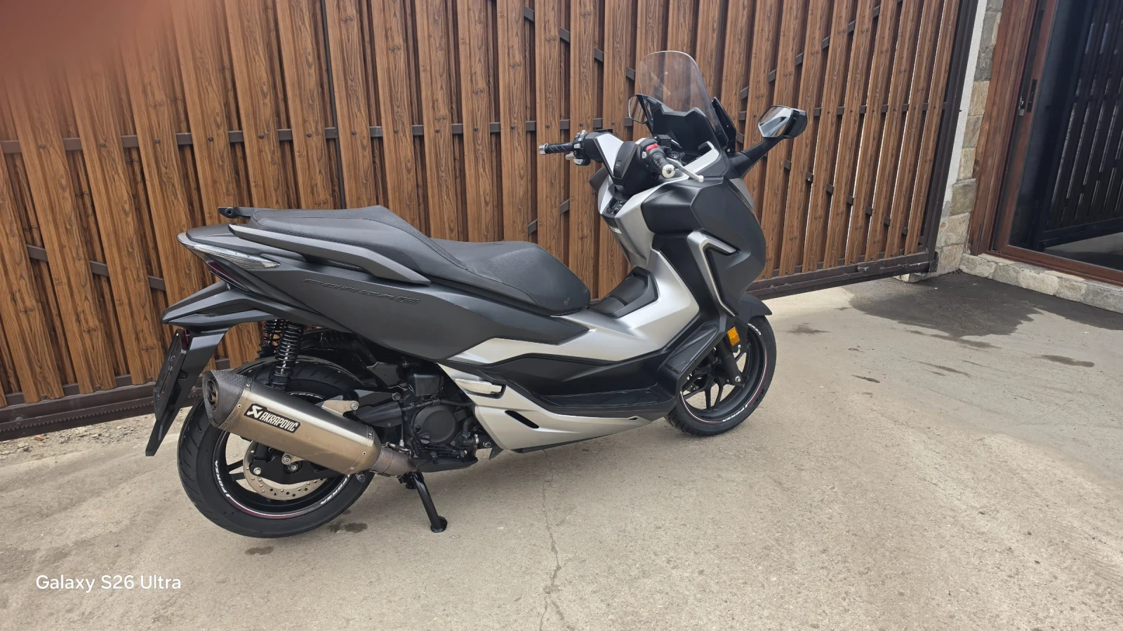 Honda Forza 300 abs tcs akrapovic