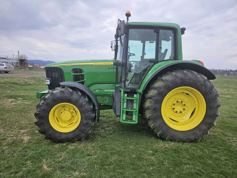 Трактор John Deere 6520, снимка 4 - Селскостопанска техника - 44779634