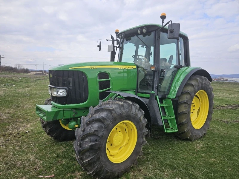 Трактор John Deere 6520, снимка 9 - Селскостопанска техника - 44779634