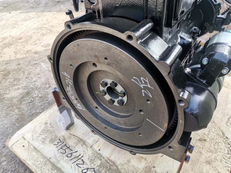 Трактор Kubota двигатели 39 к.с. чисто нови, снимка 5 - Селскостопанска техника - 52174897