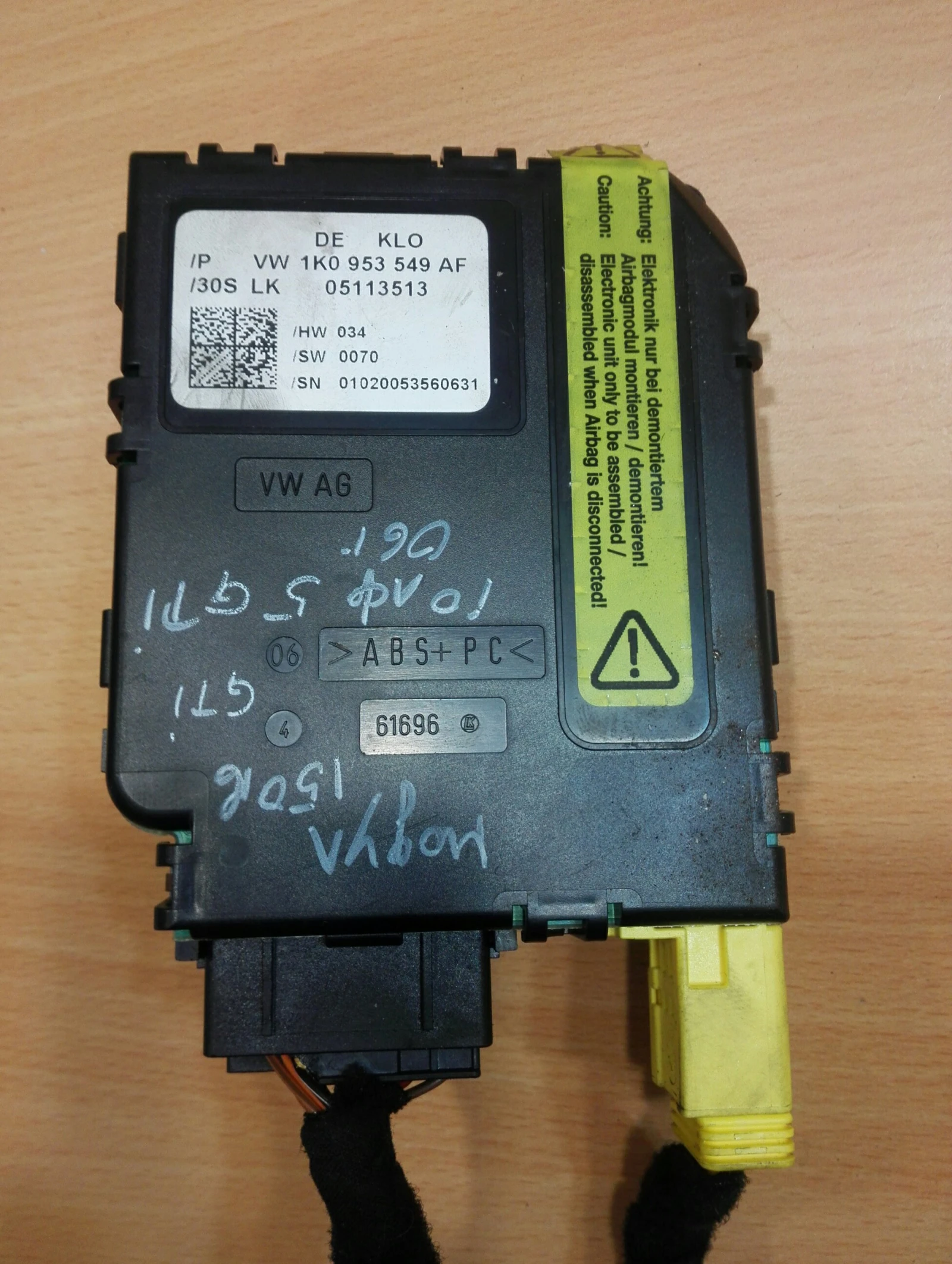    5 GTI | Mobile.bg   1