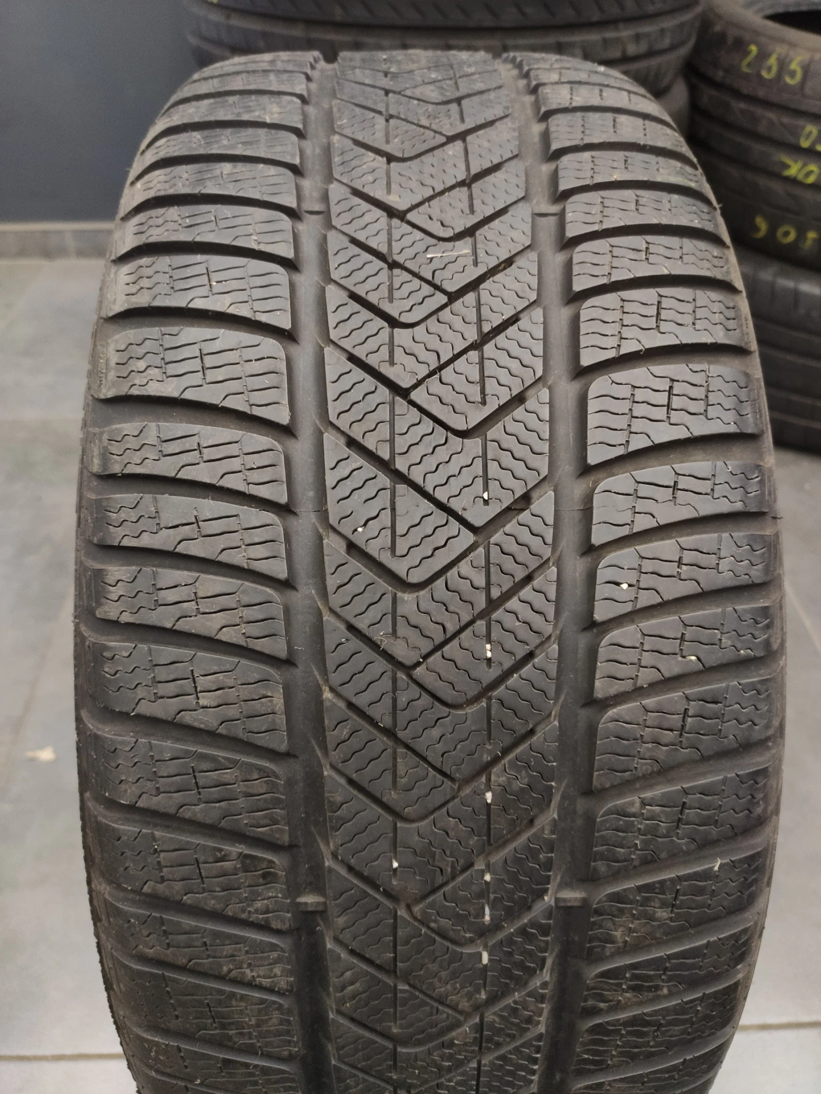  275/40R18 | Mobile.bg   2