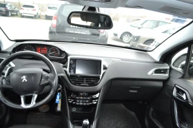 Peugeot 208 1.2I-AVTOMAT, снимка 8