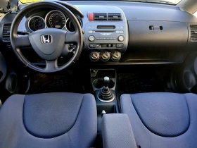 Honda Jazz Парктроник камера климата работи , снимка 9