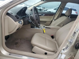Обява за продажба на Mercedes-Benz C 300  3.0L 6/КОЖА/ПОДГР./ ~13 500 лв. - изображение 6