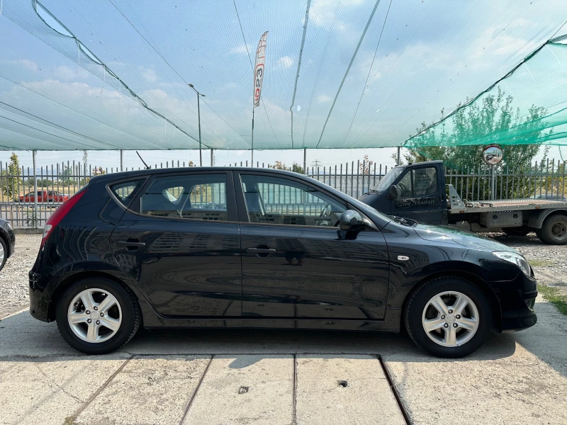 Hyundai I30 1.6i* FACELIFT* Хечбек* * * , снимка 7 - Автомобили и джипове - 43686120