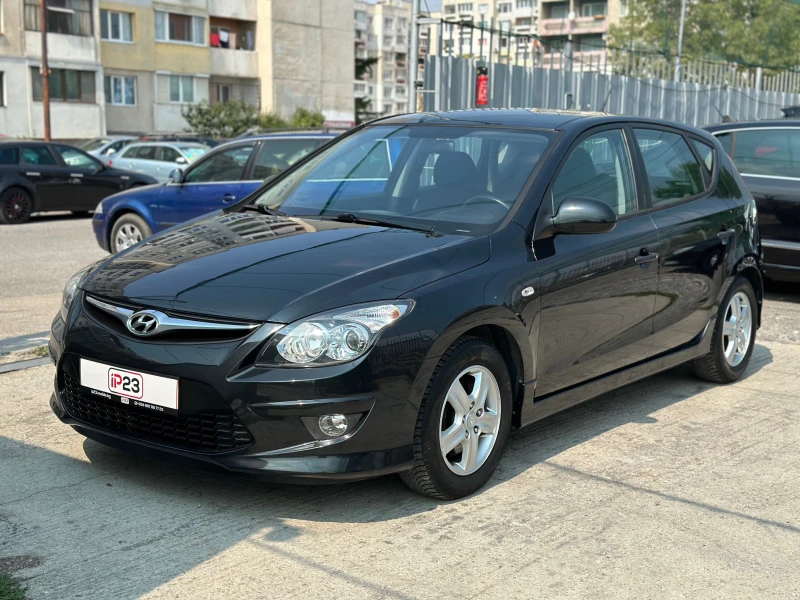 Hyundai I30 1.6i* FACELIFT* Хечбек* * * , снимка 1 - Автомобили и джипове - 43686120