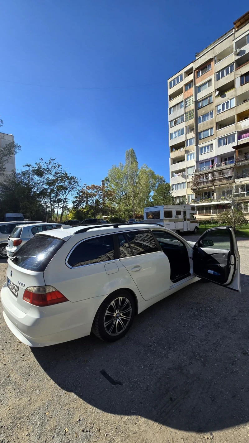 BMW 530 XI, снимка 3 - Автомобили и джипове - 47628708