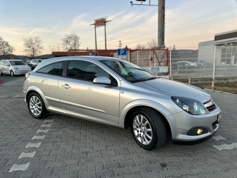 Opel Astra * GTC* 1.8i* 140HP* XENON* , снимка 3 - Автомобили и джипове - 48135484