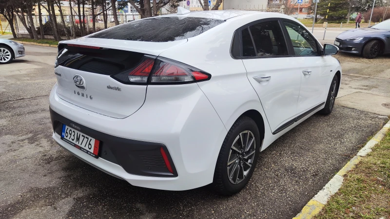 Hyundai Ioniq 38 kWh Comfort, снимка 4 - Автомобили и джипове - 48858800