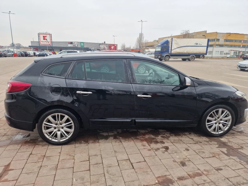 Renault Megane GT line, снимка 5 - Автомобили и джипове - 49257571