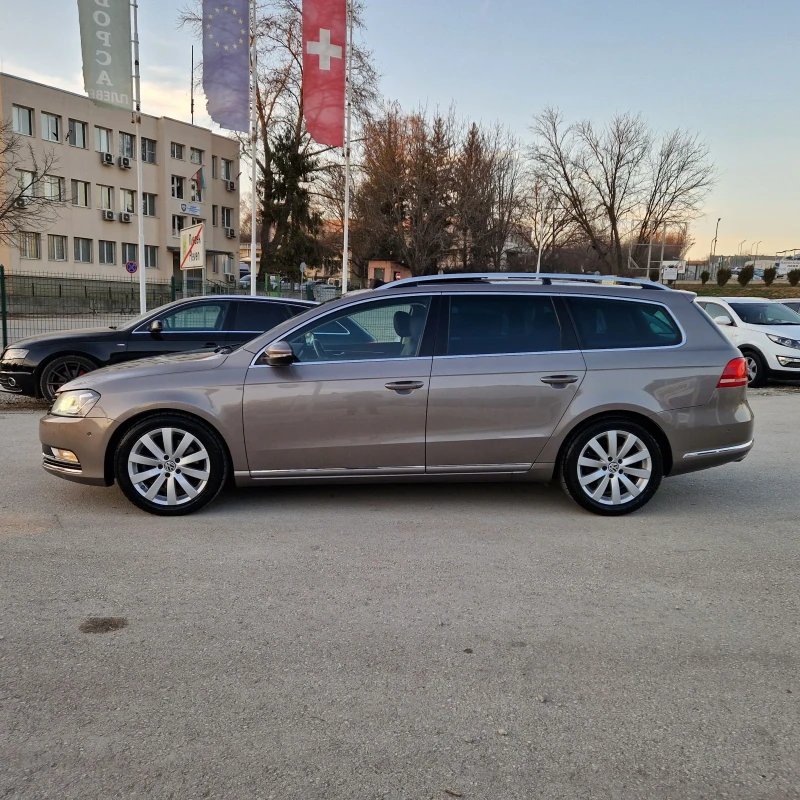 VW Passat 2.0 TDi 4Х4 ДИСТРОНИК/ОБДУХВАНЕ/КЕЙЛЕС/ПАНОРАМА, снимка 4 - Автомобили и джипове - 49591064