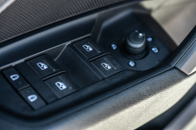 Audi A3 35TFSI* SPORTBACK - БАРТЕР, снимка 11 - Автомобили и джипове - 52675371