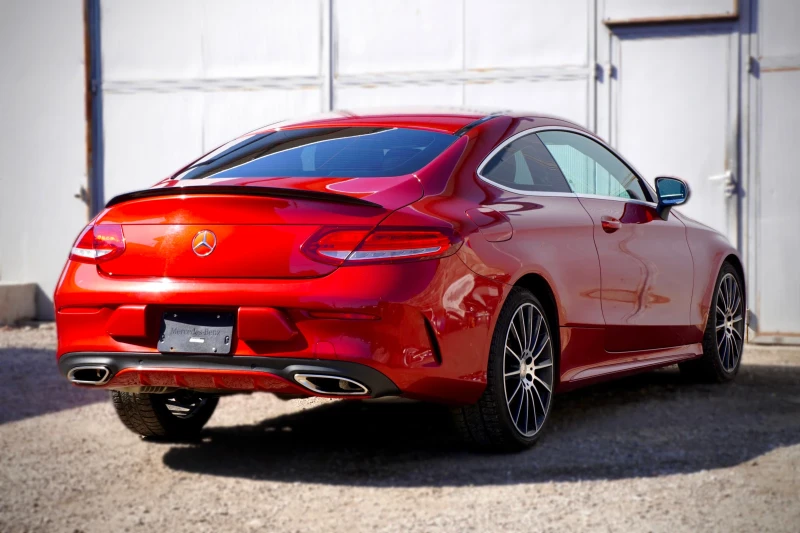 Mercedes-Benz C 300 AMG 4MATIC LED NAVI CAM PANORAMA, снимка 4 - Автомобили и джипове - 51479099