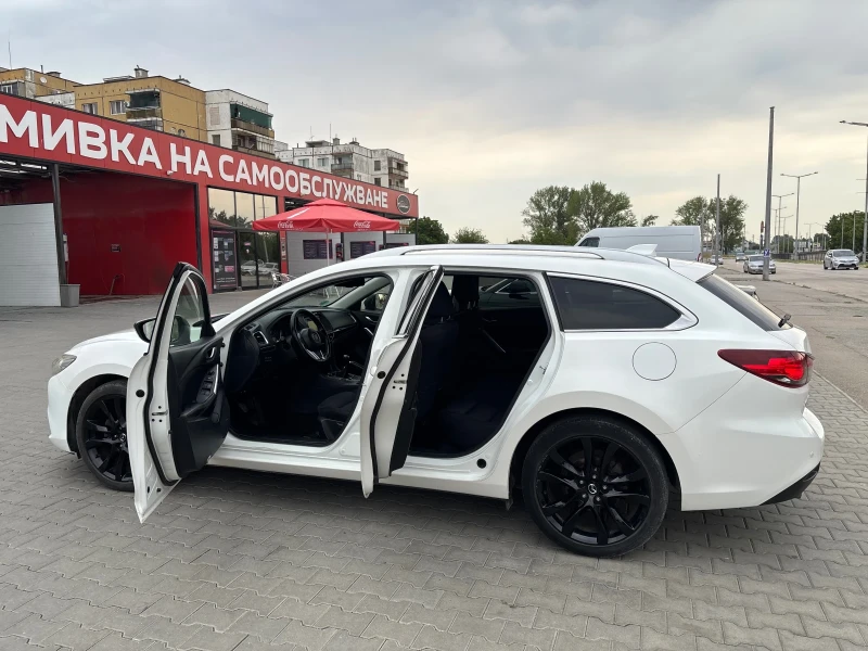 Mazda 6 Skyactiv 2.2 Нов Внос, снимка 11 - Автомобили и джипове - 52588248