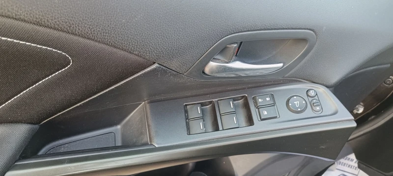 Honda Civic 1.6 i-DTEC FACE evro6B, снимка 3 - Автомобили и джипове - 51143712