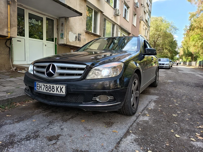 Mercedes-Benz C 220, снимка 3 - Автомобили и джипове - 52258995