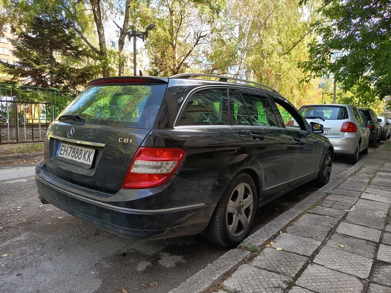 Mercedes-Benz C 220, снимка 5 - Автомобили и джипове - 52258995