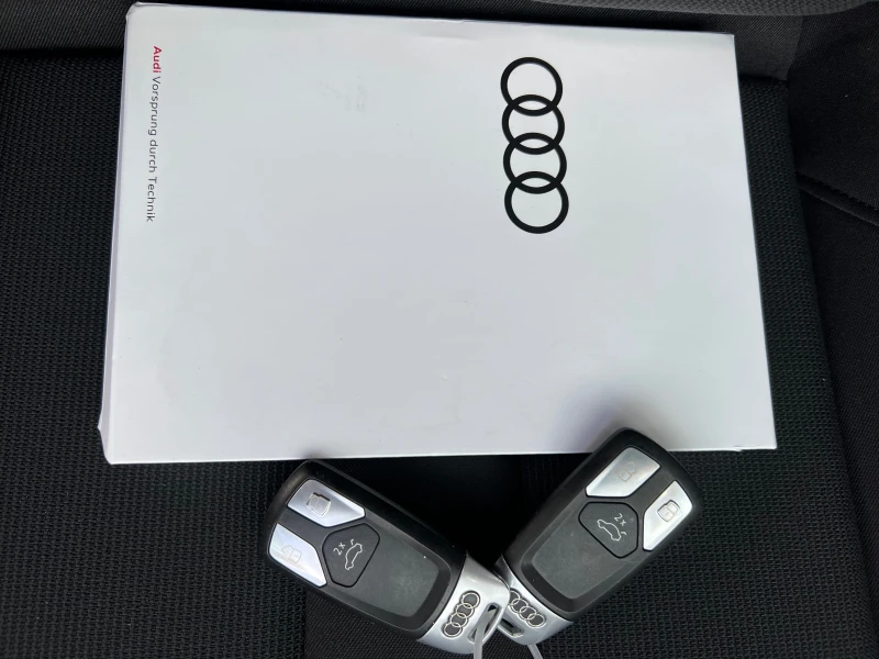 Audi A4 Sline 4x4 DISTR DIGITAL MATRIX KEY LESS BLIND SPOT, снимка 17 - Автомобили и джипове - 52367904