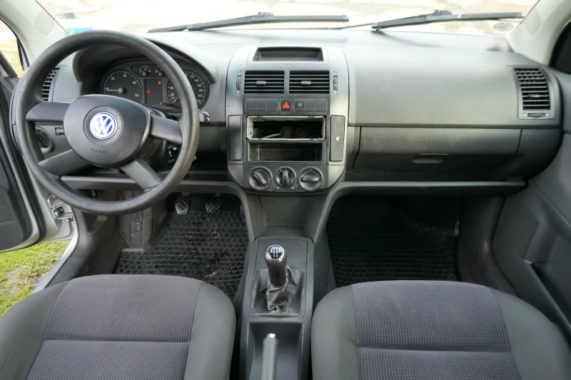 VW Polo 1.4TDI TREND КЛИМА, снимка 10 - Автомобили и джипове - 52540821