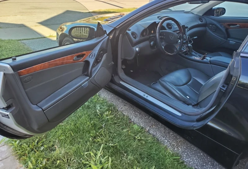 Mercedes-Benz SL 500 БЕЗ ABC * * CARFAX * * АВТО КРЕДИТ * * , снимка 4 - Автомобили и джипове - 52810772