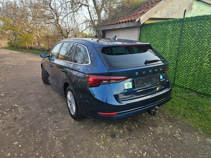 Skoda Octavia 1.5cng dsg led, снимка 3 - Автомобили и джипове - 52838474