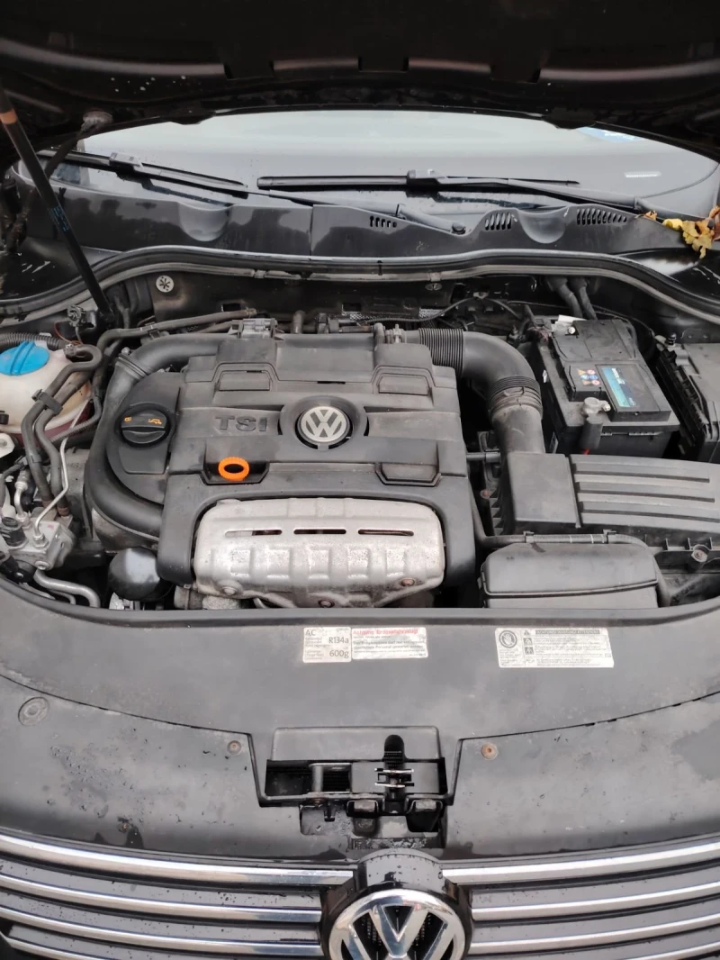 VW Passat, снимка 12 - Автомобили и джипове - 52844612