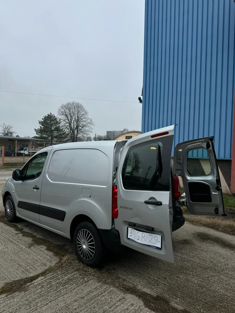 Peugeot Partner 1.6 HDI 90, снимка 7 - Автомобили и джипове - 53463581