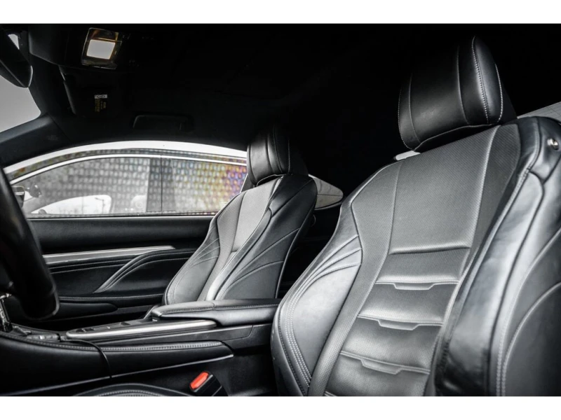 Lexus RC 350 * АВТО КРЕДИТ* ЦЕНА ДО БГ * СЕРВИЗНА ИСТОРИЯ * , снимка 8 - Автомобили и джипове - 53496850