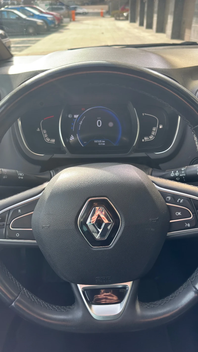 Renault Grand scenic 1.7 Blue dCi 120 кс., снимка 12 - Автомобили и джипове - 53561284