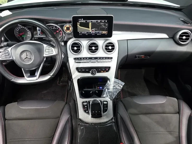 Mercedes-Benz C 43 AMG | АВТОФИНАНСИРАНЕ | ФИКСИРАНА ЦЕНА ДО БЪЛГАРИЯ, снимка 9 - Автомобили и джипове - 55153030