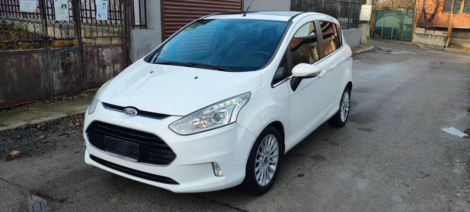 Ford B-Max 1.0 ECOBOOST - изображение 2