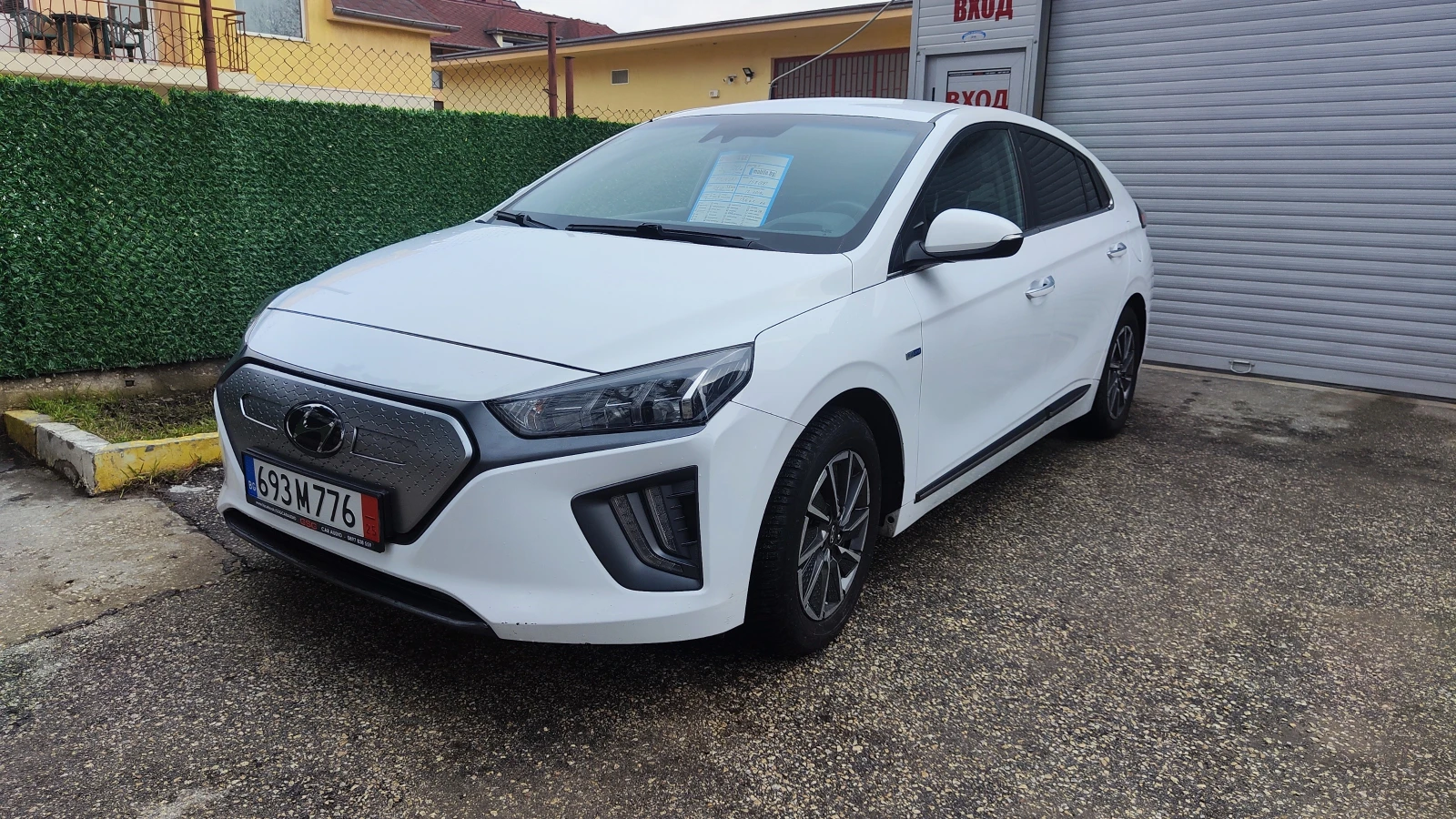 Hyundai Ioniq 38 kWh Comfort | Mobile.bg   1