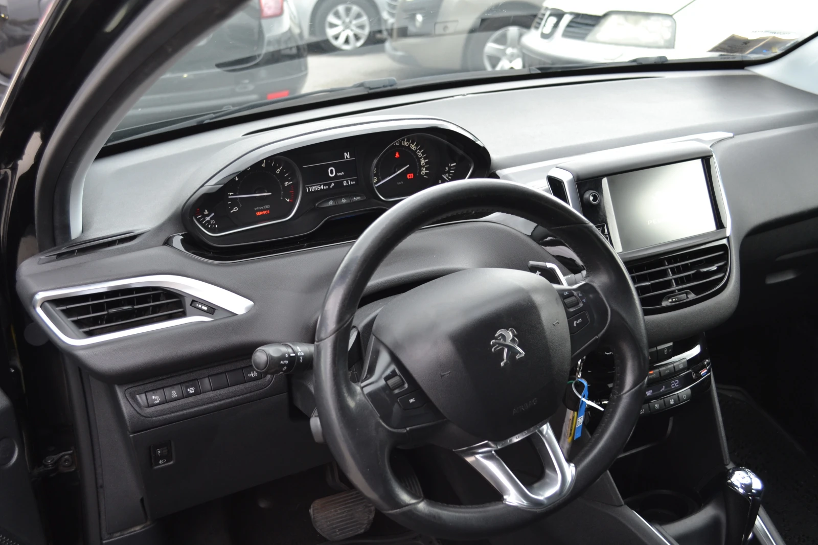 Peugeot 208 1.2I-AVTOMAT | Mobile.bg — изображение 11