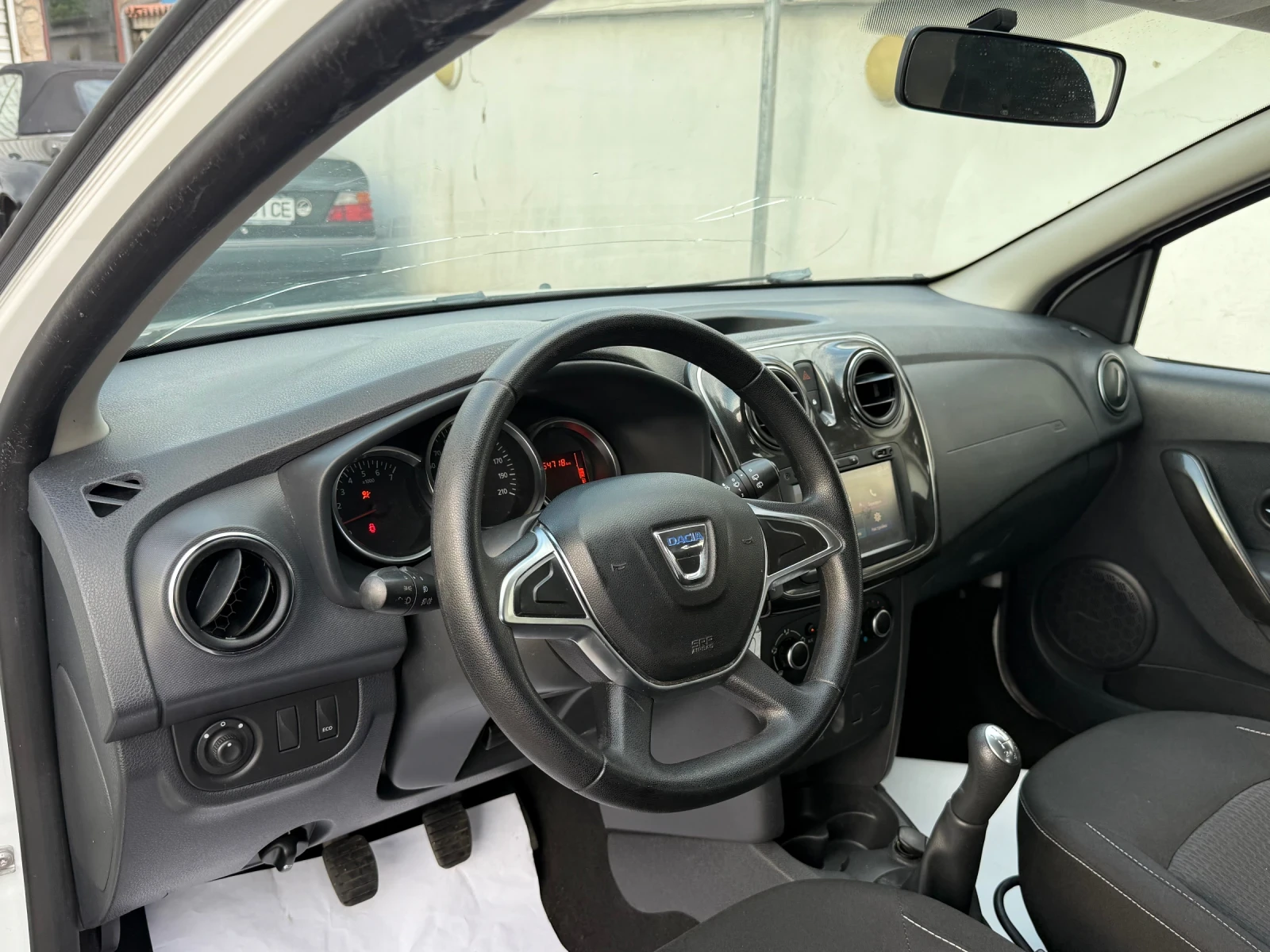 Dacia Sandero 1.5DCI NAVI - изображение 8