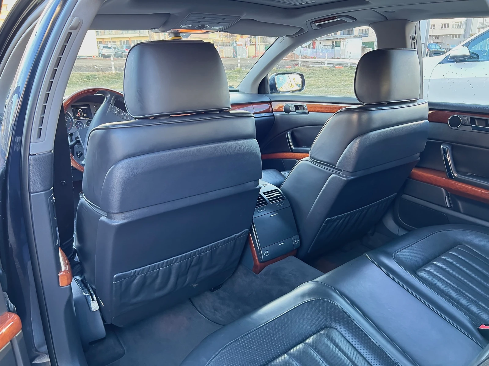 VW Phaeton 4.2 V8, 335 к.с. | Газ/бензин | ОБСЛУЖЕН - изображение 8