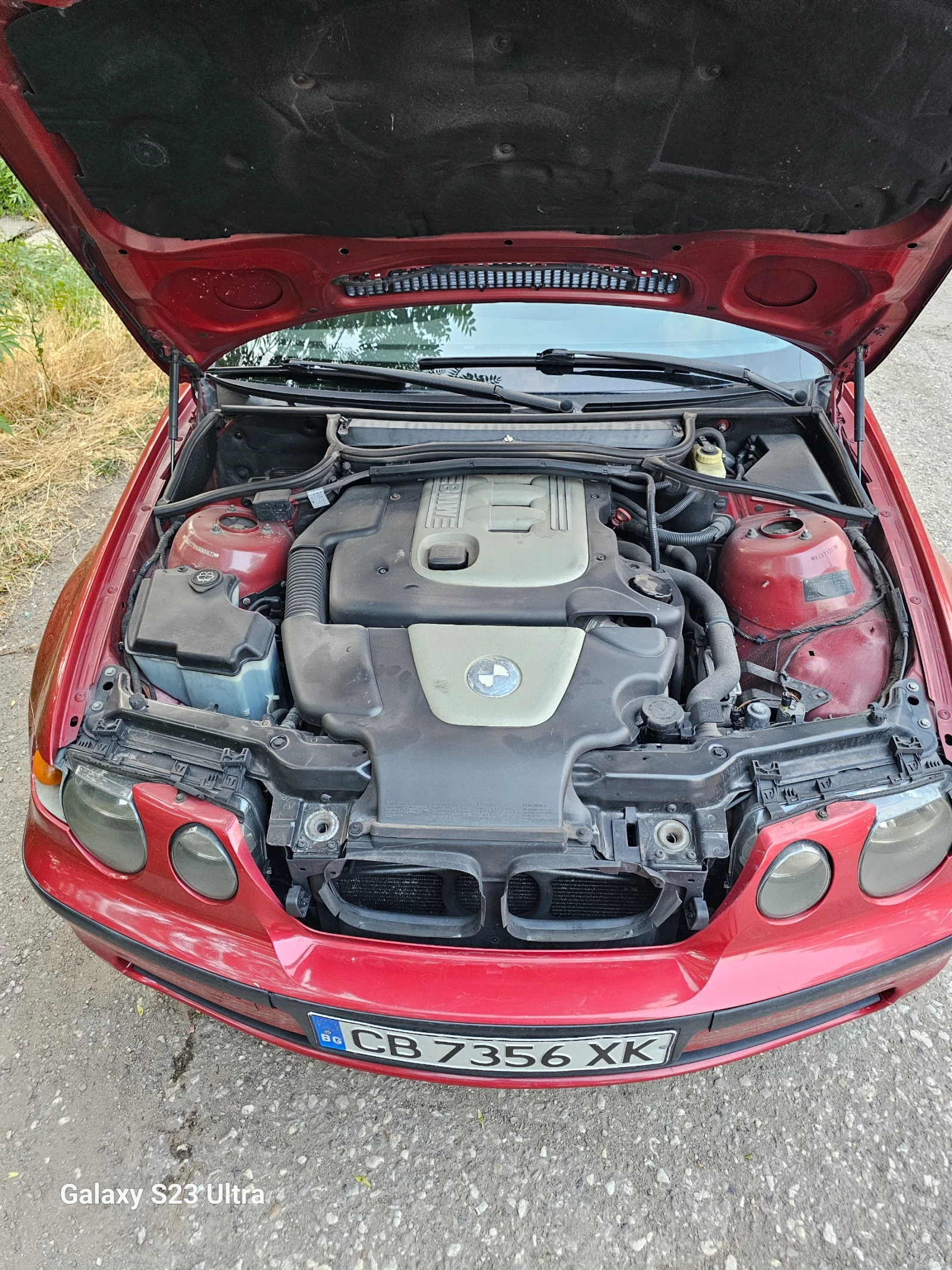 BMW 320 320td - изображение 6