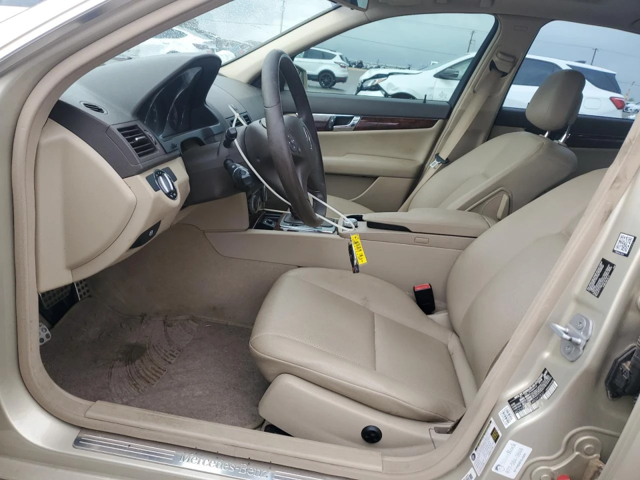Mercedes-Benz C 300  3.0L 6/КОЖА/ПОДГР./ - изображение 7
