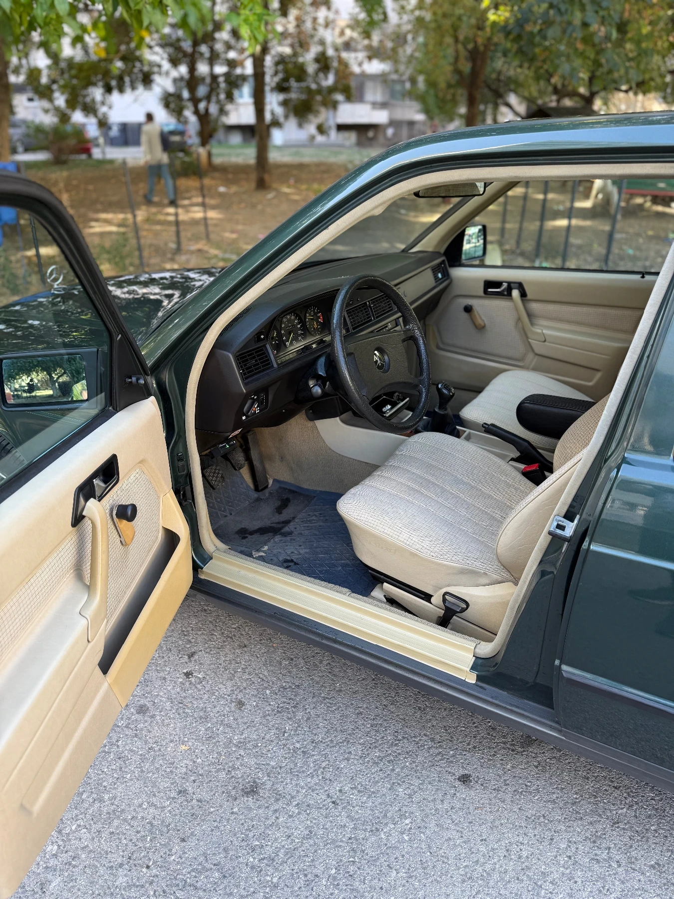 Mercedes-Benz 190 | Mobile.bg   14