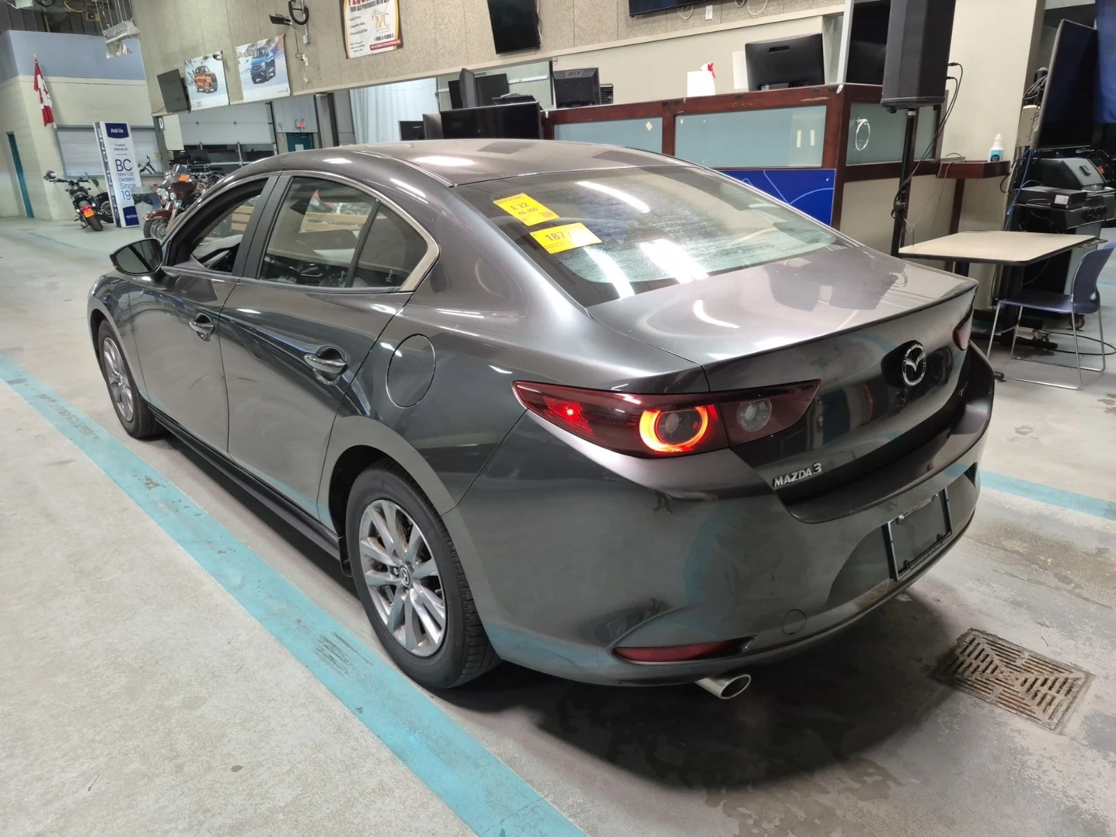 Mazda 3 GS * * CARFAX * * АВТО КРЕДИТ * *  - изображение 3