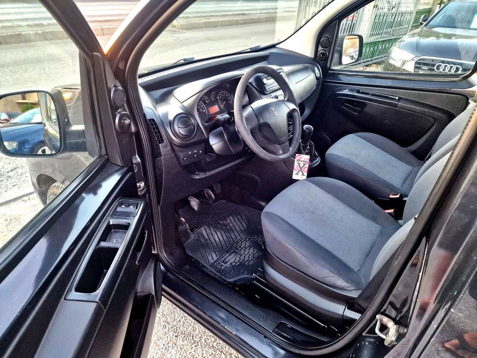 Peugeot Bipper 1.3jtd klima - изображение 9