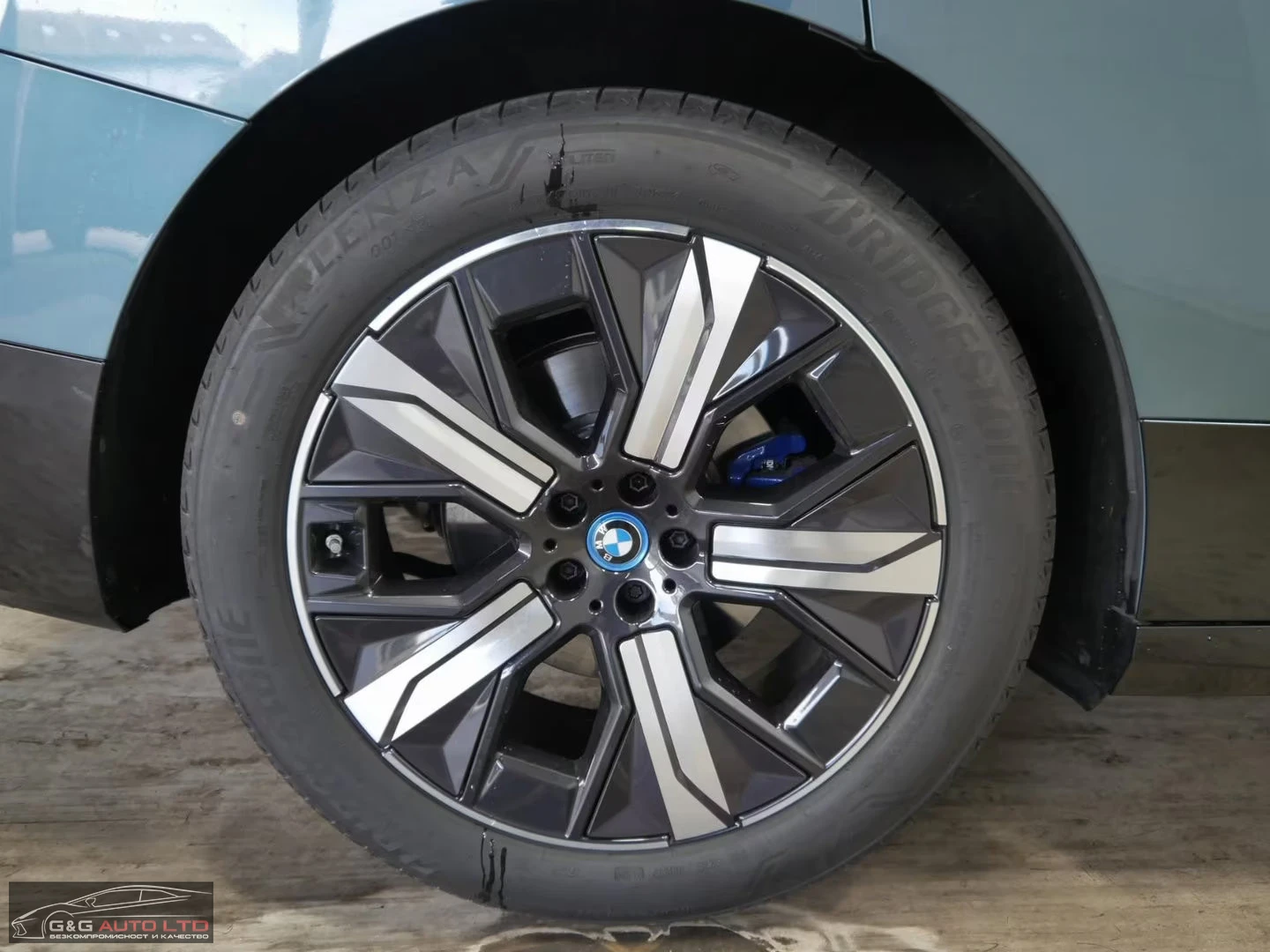 BMW iX xDrive50/523HP/M-SPORT/AHK/HUD/NAVI/LED/KLESS/475g | Mobile.bg   6